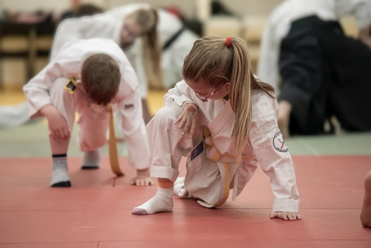 aikido gyerek edzés pillanatok Albertirsa
